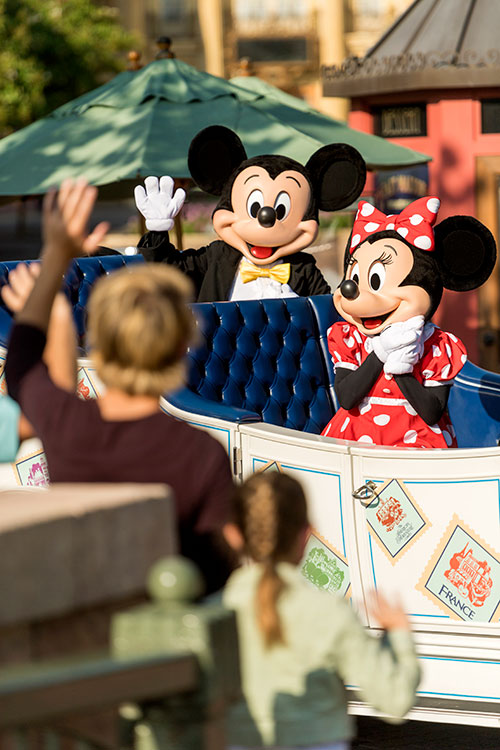 playbook-wave-mickey